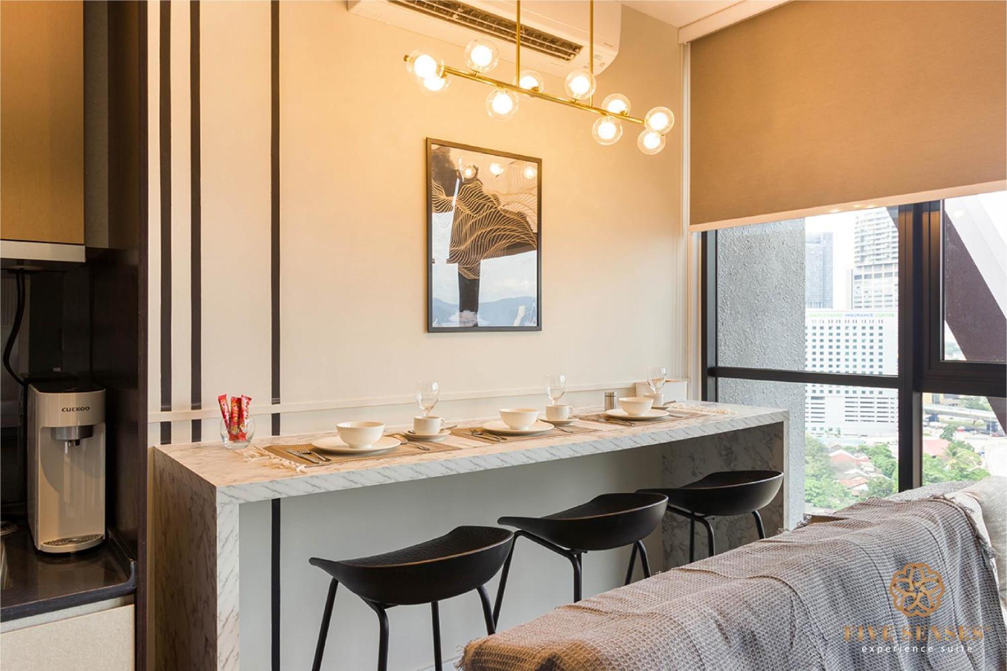 Scarletz Signature Suites, Klcc Куала-Лумпур Экстерьер фото