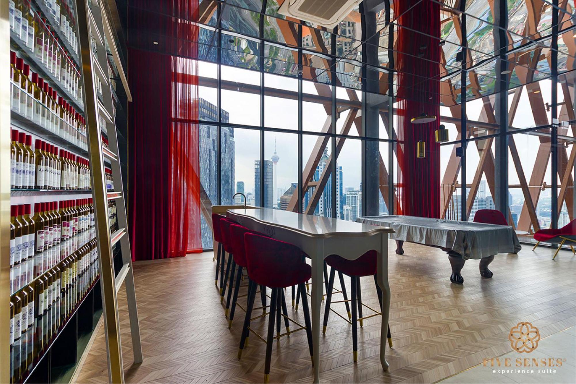 Scarletz Signature Suites, Klcc Куала-Лумпур Экстерьер фото