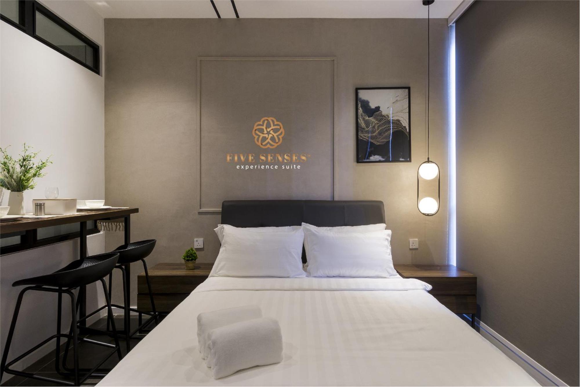 Scarletz Signature Suites, Klcc Куала-Лумпур Номер фото